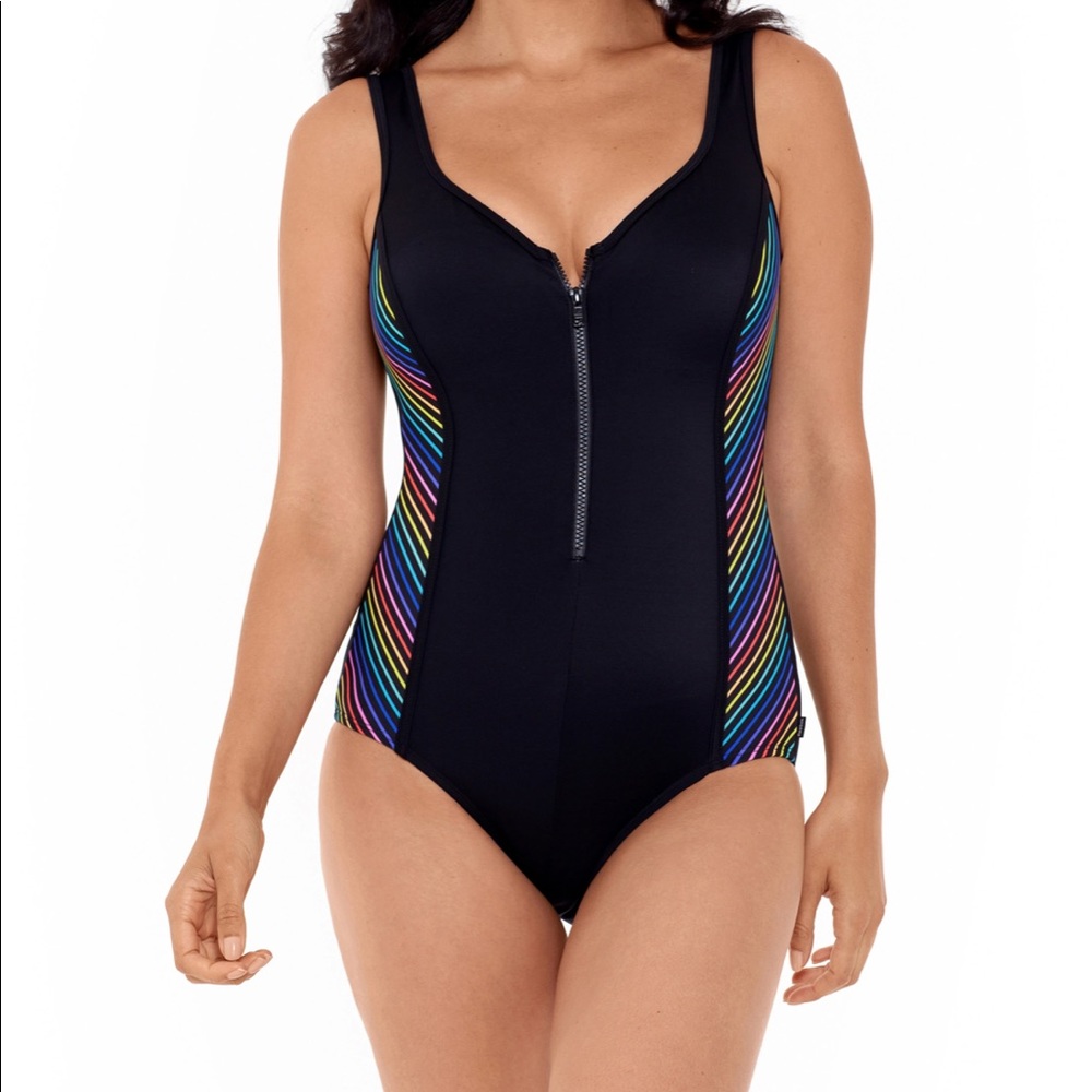 NWT - Reebok Our Zips Are Sealed Zipper Tank Chlorine Resistant 1PC Swimsuit.
